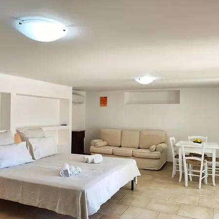 Podere Taiate 1872 Di Casa Camilla Journey Aparthotel Specchia