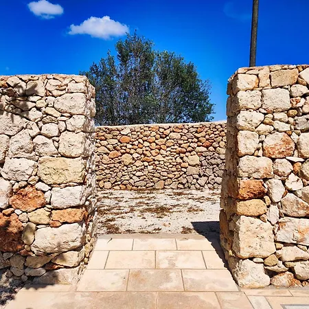 Aparthotel Podere Taiate 1872 Di Casa Camilla Journey Specchia